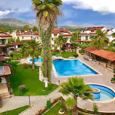 Lale Apartments Fethiye Esterno foto
