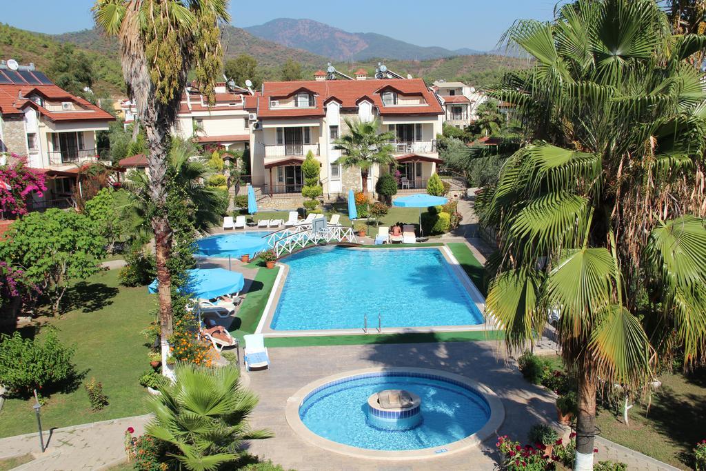 Lale Apartments Fethiye Esterno foto