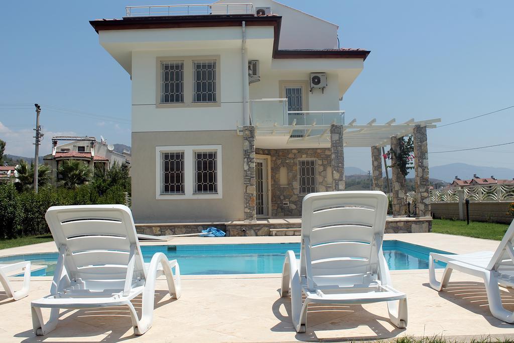 Lale Apartments Fethiye Esterno foto