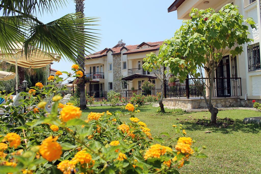 Lale Apartments Fethiye Esterno foto