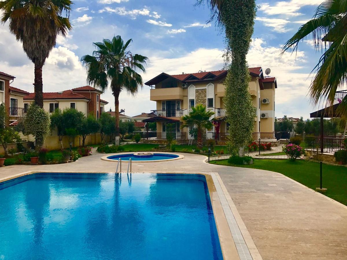 Lale Apartments Fethiye Esterno foto