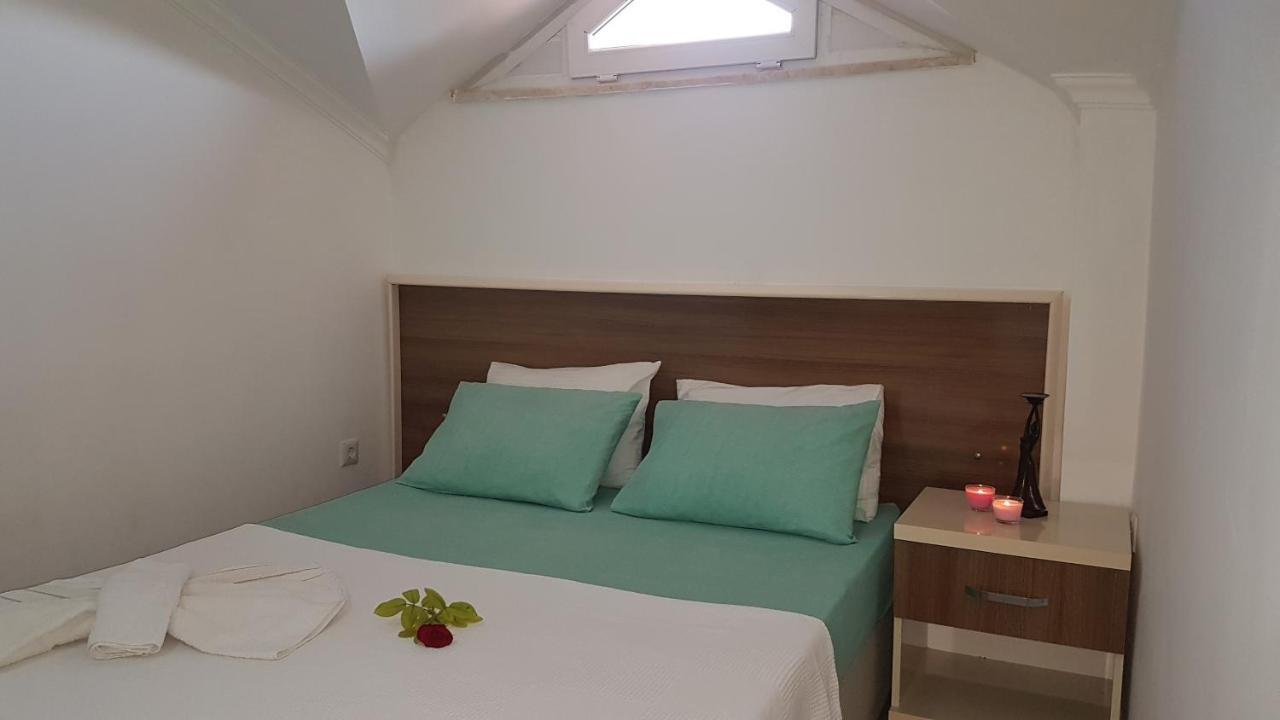 Lale Apartments Fethiye Esterno foto