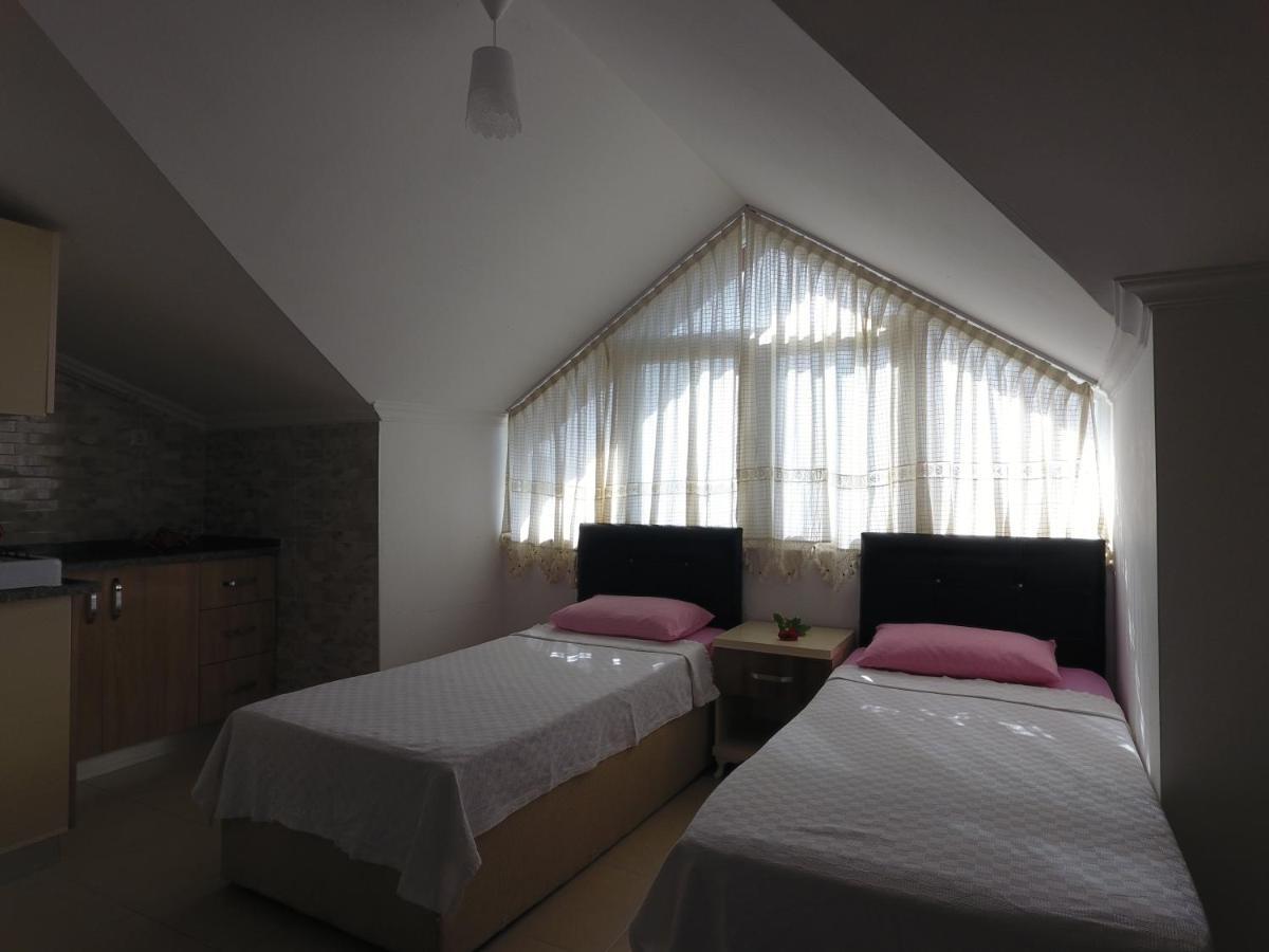 Lale Apartments Fethiye Esterno foto