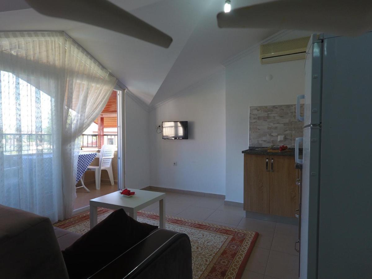 Lale Apartments Fethiye Esterno foto