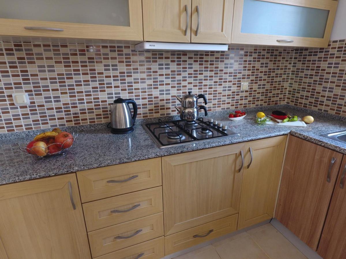 Lale Apartments Fethiye Esterno foto