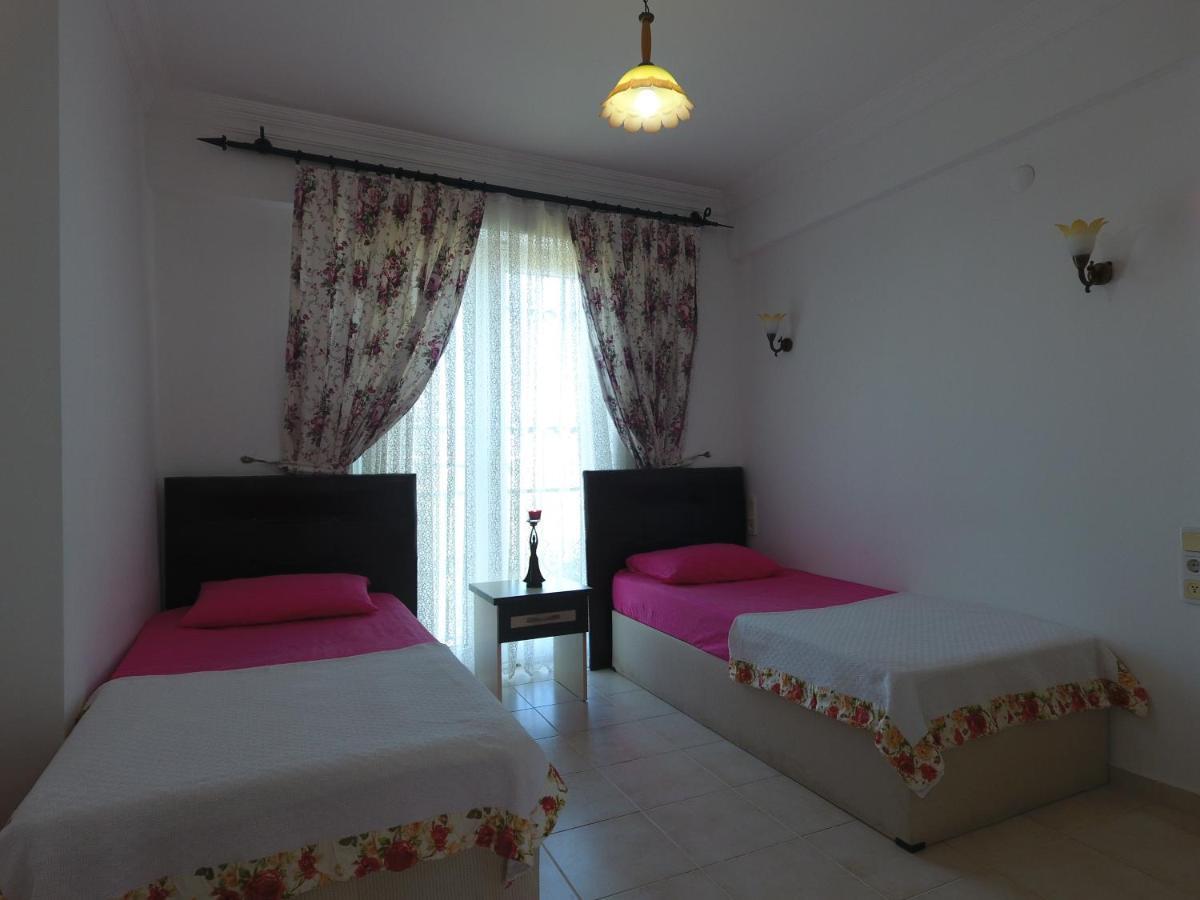Lale Apartments Fethiye Esterno foto