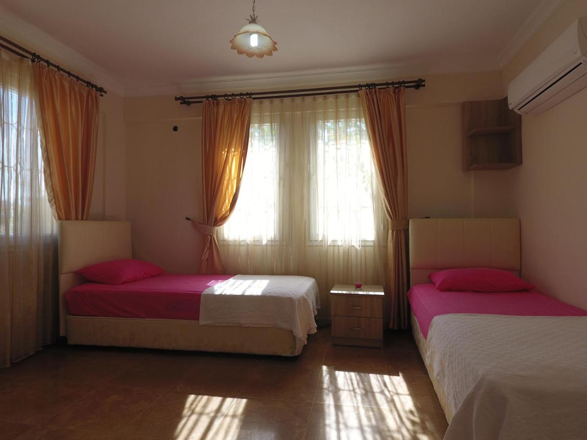 Lale Apartments Fethiye Esterno foto