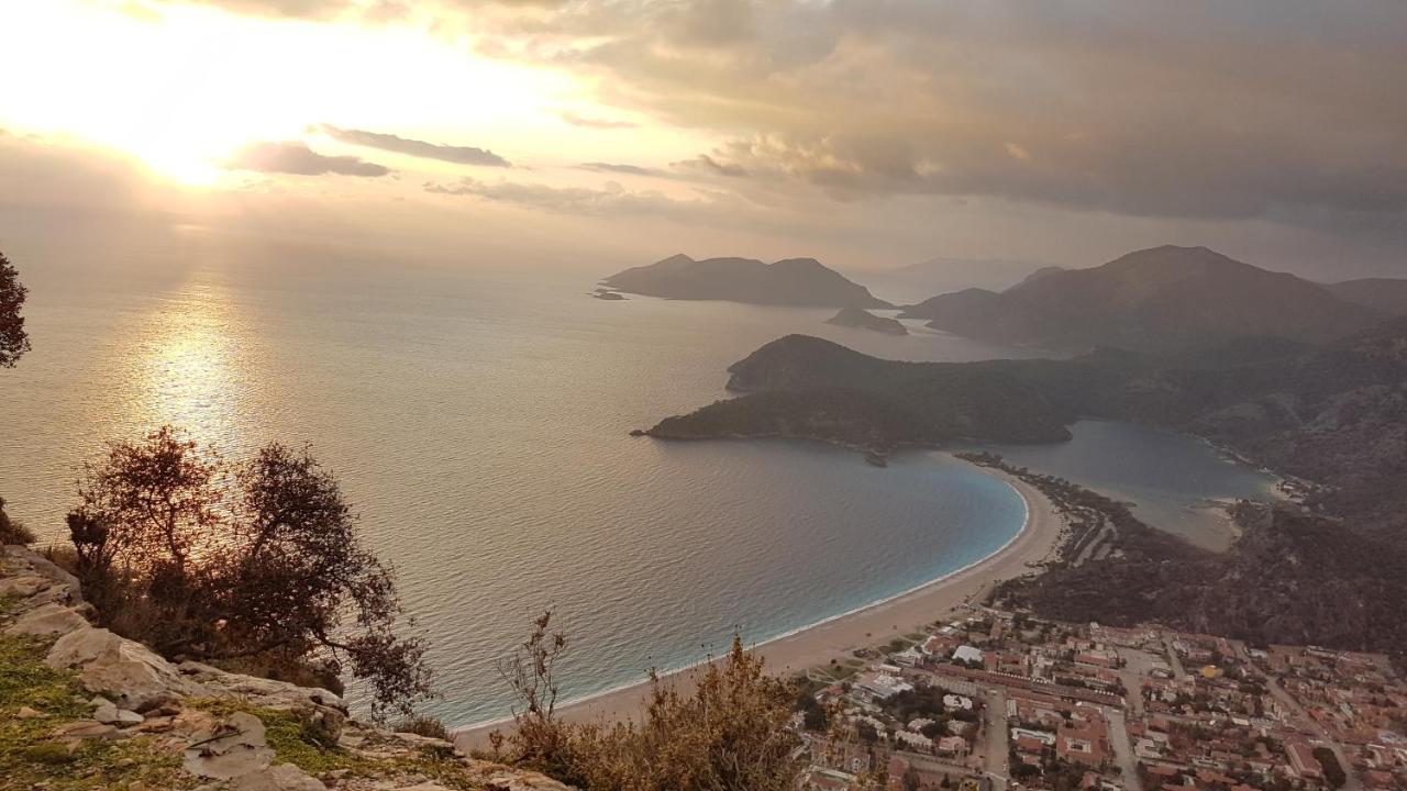 Lale Apartments Fethiye Esterno foto