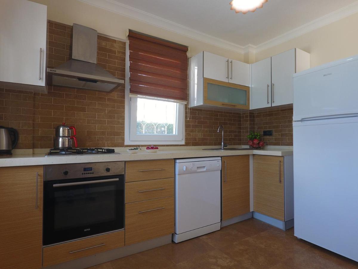 Lale Apartments Fethiye Esterno foto